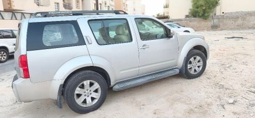 iam selling Nissan pathfinder 2007