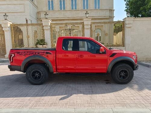 Ford Raptor 2018 - Clean