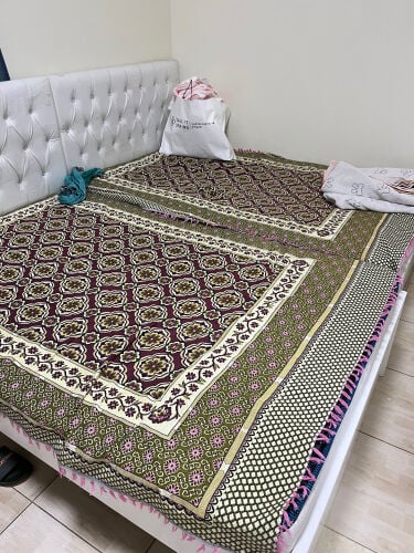 2 single beds