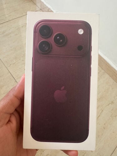 IPHONE 18 Pro 256 Burgundy 