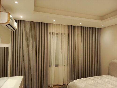 Premium Curtain Fitting & Installat