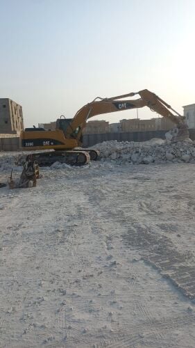 excavator for rent