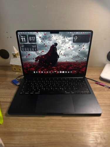 macbook air m2(16/256)