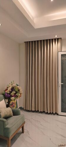 making window curtains