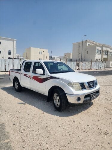 2013 nissan navara