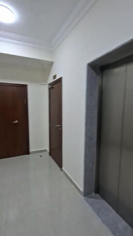 للبيع عماره جديده بالوكره  ١٨ شقه