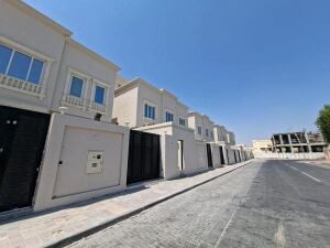 8 BR VILLA W/ DRIVER & ROOM