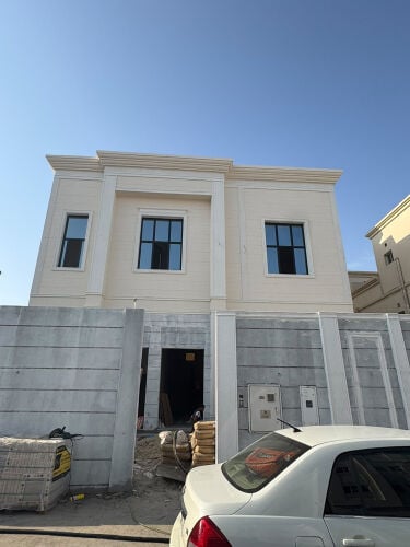 للبيع فيلا جديدة في الخريطيات