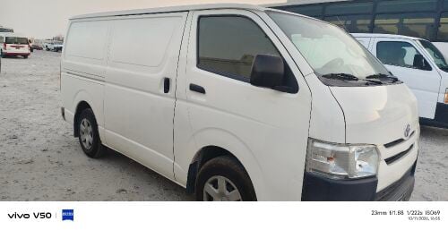 toyota haice panal van