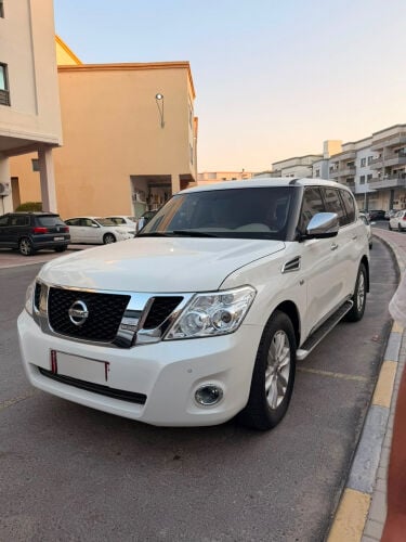 Nissan patrol 2012 LE Platinum 