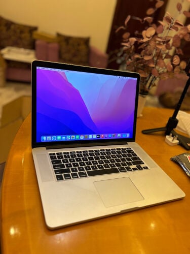 Apple orignal  i7 16GB RAM USA 
