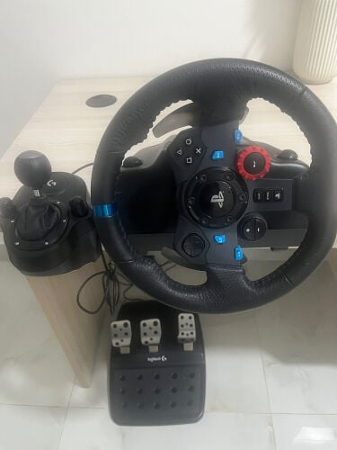 logitic g29 steeing wheel & shifter