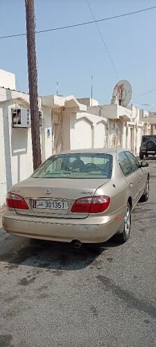 Nissan maxima
