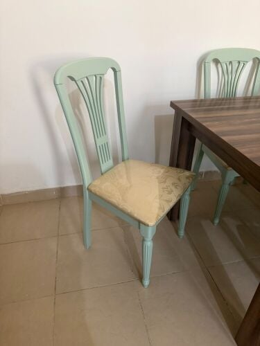 Dinning table