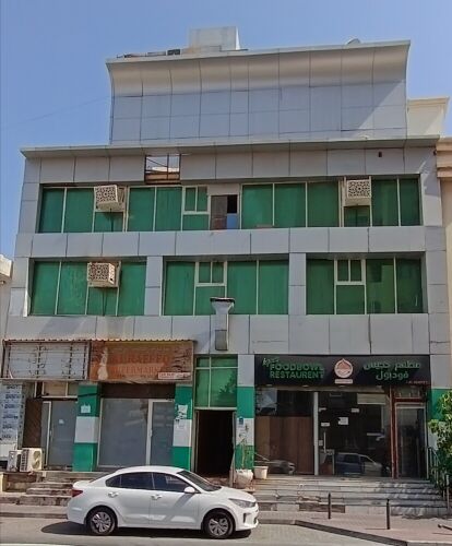 مبني ام غويلينة