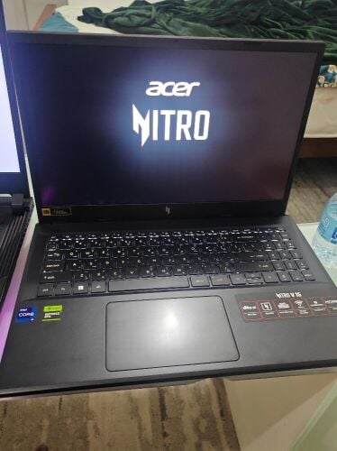 لابتوب أيسر نيترو كور اي 9