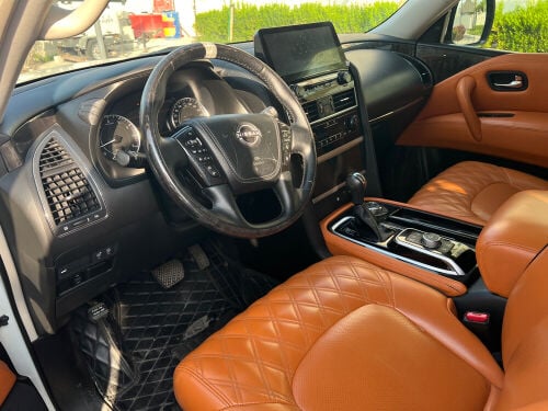 Nissan Patrol Platinum 