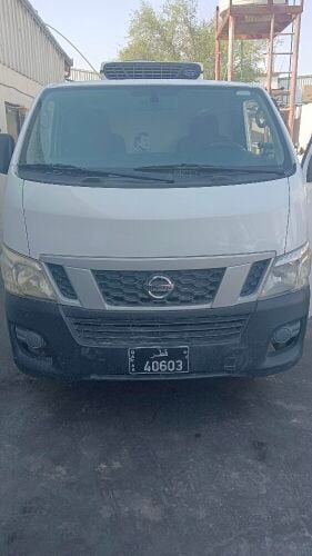 Nissan uravn nv350 (petrol )
