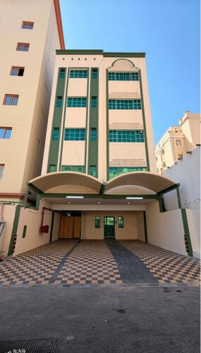 للبيع عماره ام غويلينا ١٣٤م مؤجرة