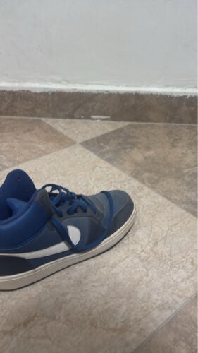 Nike mid 