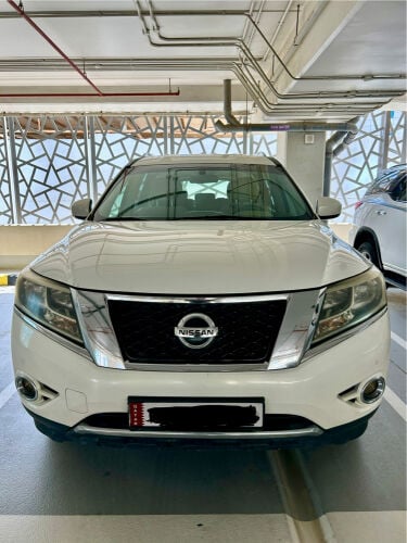 Nissan Pathfinder registered in 201
