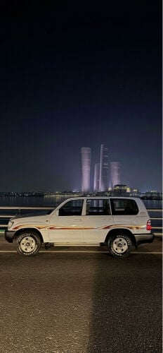 Land Cruiser rim with tires