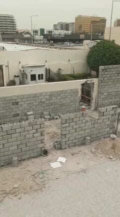 اعمال البناء والتشطيب للفلل