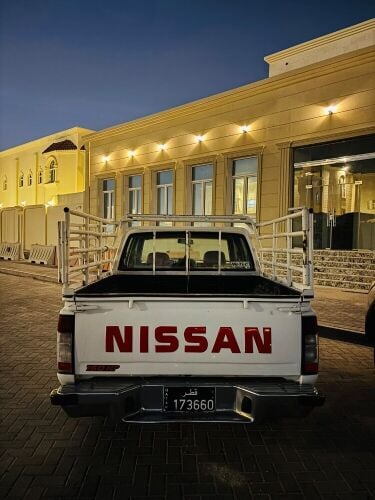 NISSAN PICUP