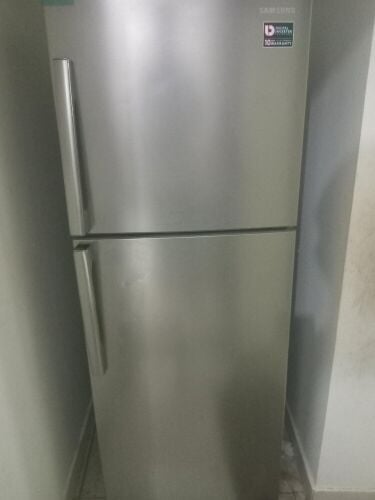 ثلاجة