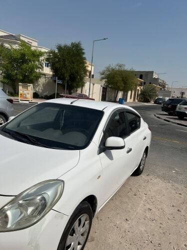 nissan sunny 2013