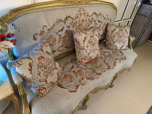 living room set 