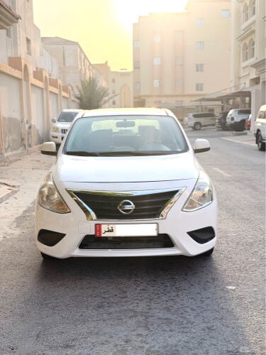 Nissan Sunny 2021