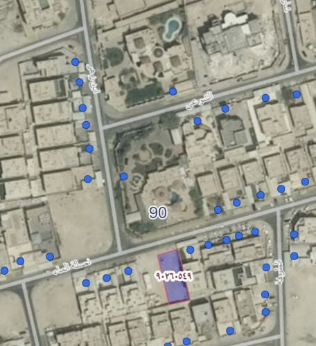 الوكرة ارض للبيع قرب المستشفى