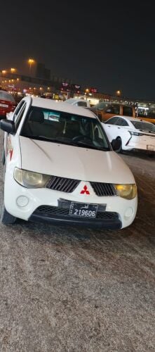 L200 mitsubishi pickup