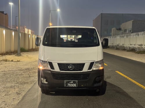 nissan urvan  2016
