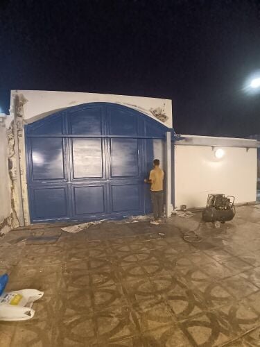 صبغ الأبواب وصبغ داخلي وخارجي