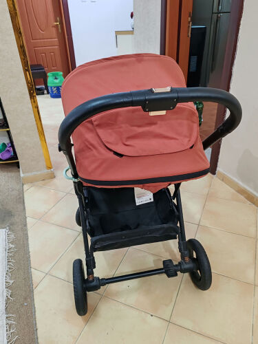 car seat and stroller 