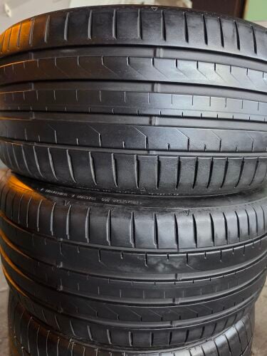 255/40/19 Falken Tyre 2025