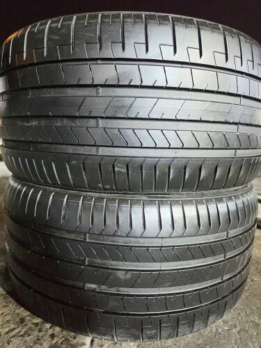 285/30/21 Pirelli Tyre