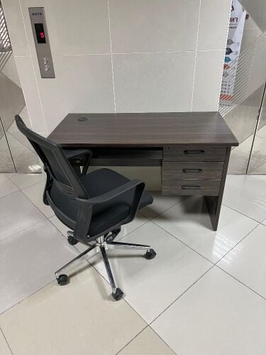 Used office furniture buy sell