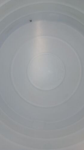 تنظيف ولحام الخزانات
