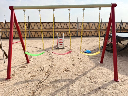 أرجوحة أطفال