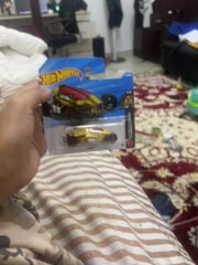very rare hot wheels car 2 jet z