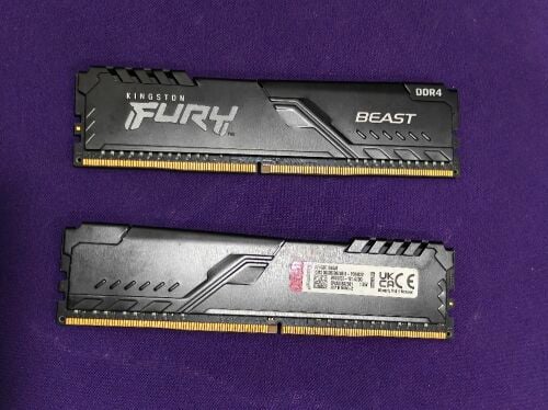 Kingston Fury DDR4 RAM 8 + 8 GB