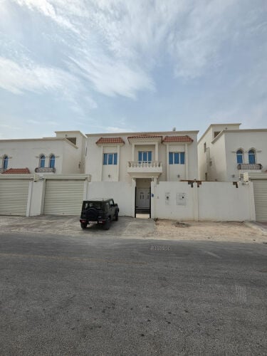 الناصرية فيلا للايجار عالاسكان