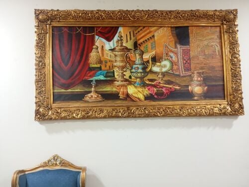 Nice frame paint