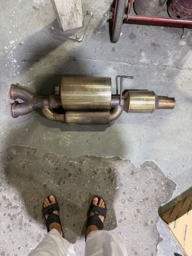 middle exhaust system