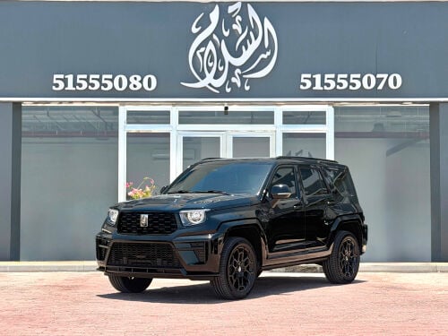 تانك 700 موديل 2027 اسود