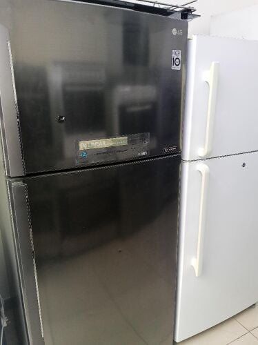 LG Refrigerator for sell