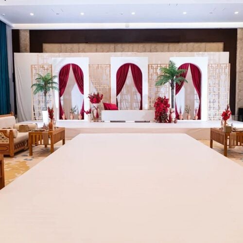 كوش.مسارح رقص